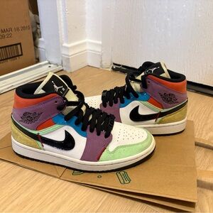 Nike Multicolor Women's Sneakers